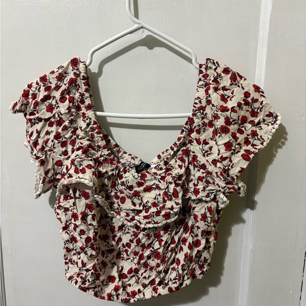 H&M Off-Shoulder Cropped Top
